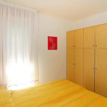 Apartamento In Near Sandy